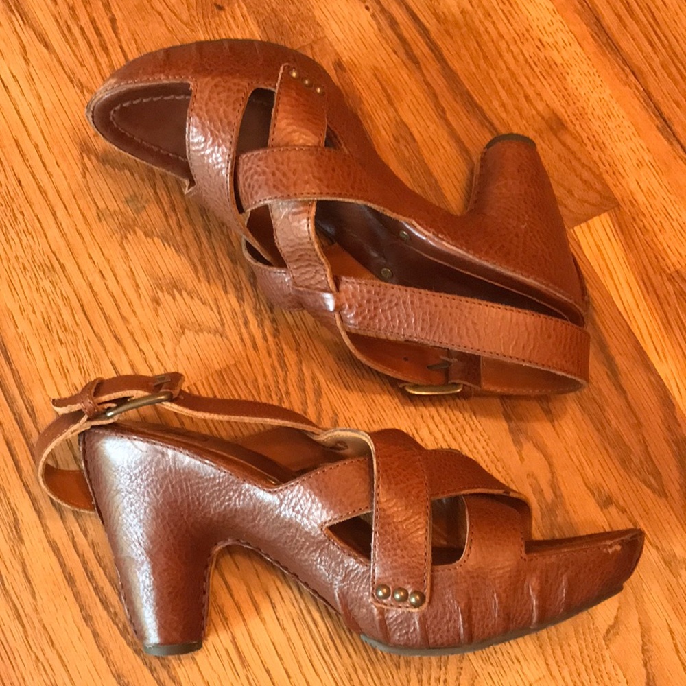 Frye Reese Platform Sandals